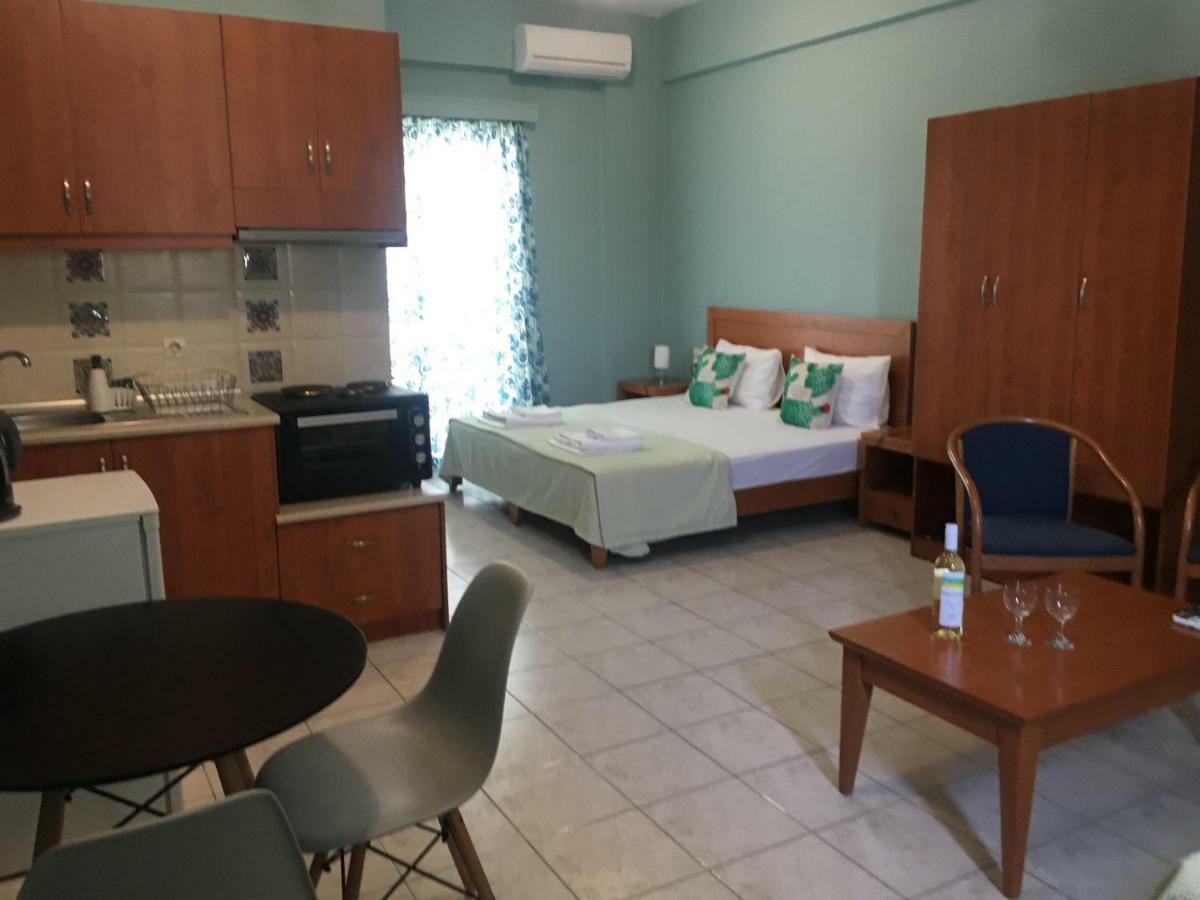 Helios Apartments ปลาเกียส ภายนอก รูปภาพ